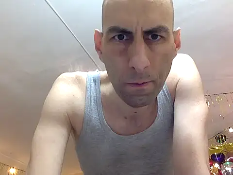 HandsomeAlfie online show from March 9, 2:04 am