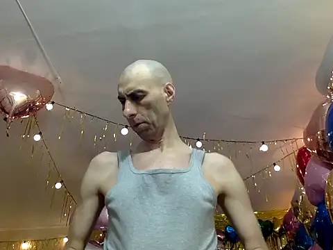 HandsomeAlfie online show from January 11, 1:34 am