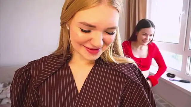 EllenReeves online show from May 30, 5:47 am