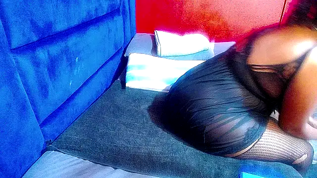 Lelety79 online show from April 14, 8:30 am