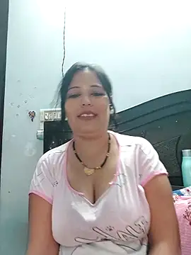 Poojabhabi101 online show from October 4, 5:20 am
