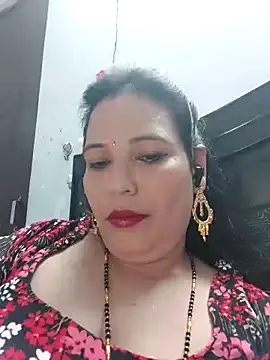 Poojabhabi101 online show from October 11, 6:58 am