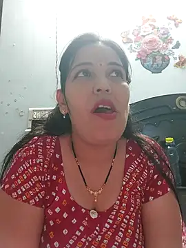 Poojabhabi101 online show from February 15, 6:58 am