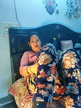 Poojabhabi101 online show from January 10, 6:09 am