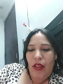Poojabhabi101 online show from March 21, 6:16 am