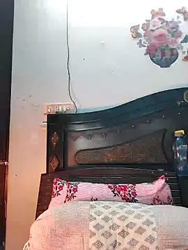 Poojabhabi101 online show from January 7, 6:51 am