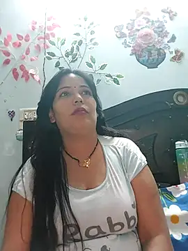 Poojabhabi101 online show from November 10, 6:18 am