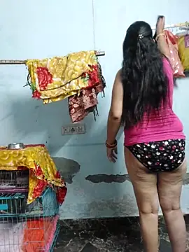 Poojabhabi101 online show from March 27, 5:49 am