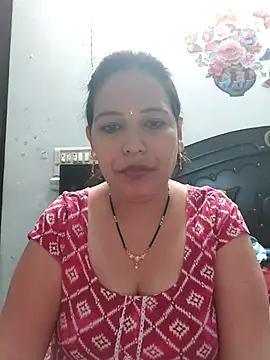 Poojabhabi101 online show from February 19, 5:48 am