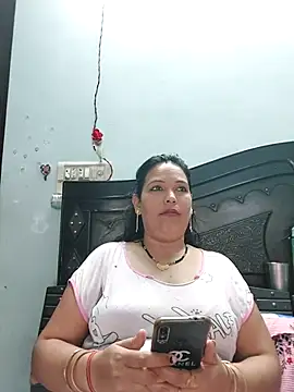 Poojabhabi101 online show from October 1, 6:40 am