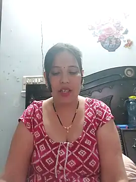 Poojabhabi101 online show from February 16, 6:45 am