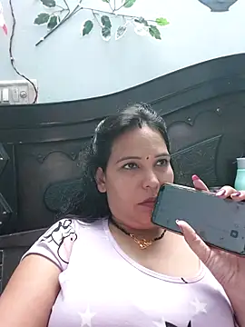 Poojabhabi101 online show from October 27, 6:58 am