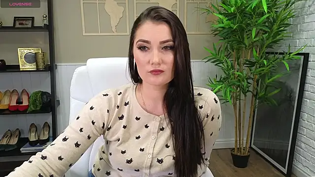 SelineSole online show from February 28, 4:53 pm