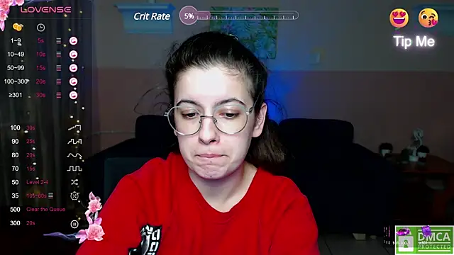 Snapshot of Aminabeatris chatting on March 5, 4:13 pm Aminabeatris online show from March 5, 4:13 pm