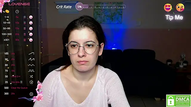 Snapshot of Aminabeatris chatting on March 9, 4:11 pm Aminabeatris online show from March 9, 4:11 pm