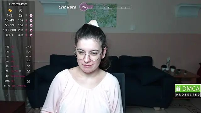 Snapshot of Aminabeatris chatting on October 4, 5:31 am Aminabeatris online show from October 4, 5:31 am