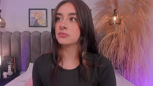Snapshot of cute__cherry_ chatting on May 2, 7:30 pm cute cherry online show from May 2, 7:30 pm
