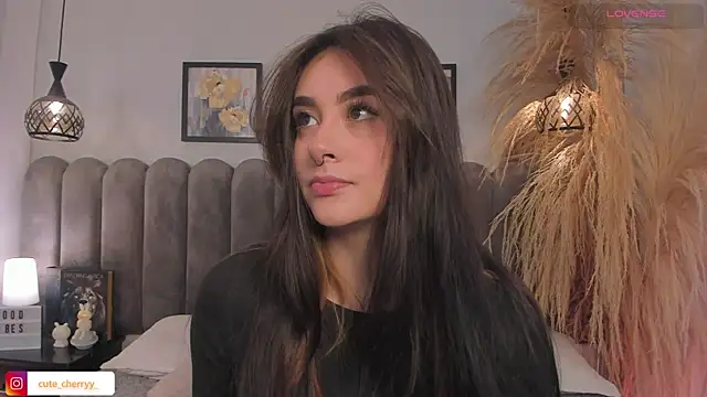 Snapshot of cute__cherry_ chatting on May 23, 7:35 pm cute cherry online show from May 23, 7:35 pm