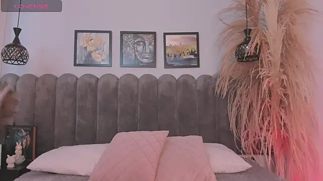 cute  cherry  online show from March 17, 9:29 pm