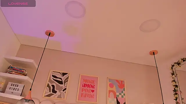 cute  cherry  online show from November 8, 7:28 pm