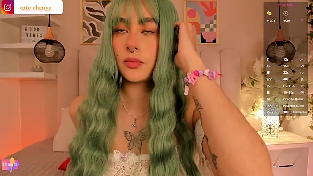 cute  cherry  online show from February 6, 8:38 pm