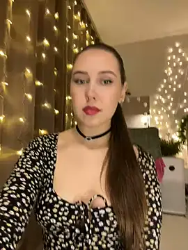 Ann space online show from December 28, 7:43 pm