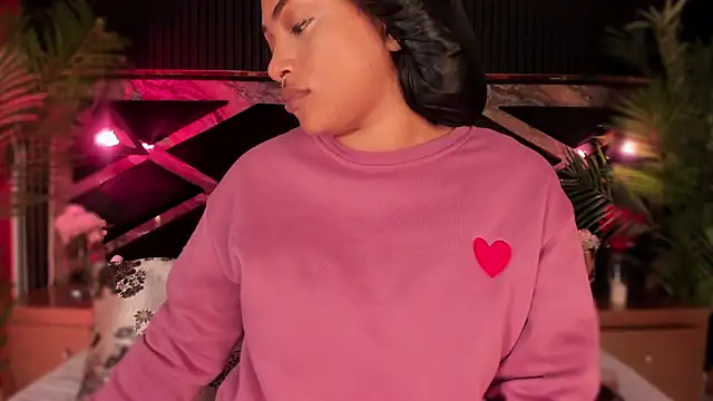 Aluna sweet online show from November 8, 11:41 pm