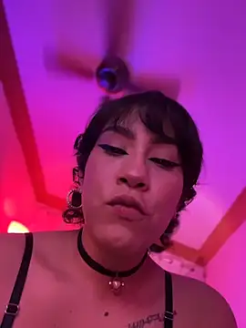 ZahaRoseee online show from March 4, 1:46 am