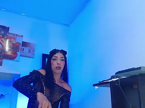 sofia collenx online show from April 15, 1:44 am