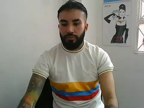 Snapshot of transgenderboy chatting on July 7, 2:31 pm transgenderboy online show from July 7, 2:31 pm