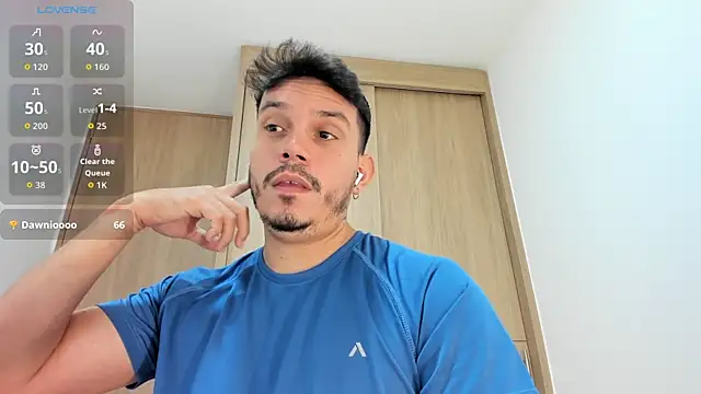 Snapshot of alejandro_stark chatting on October 26, 10:15 am alejandro stark online show from October 26, 10:15 am