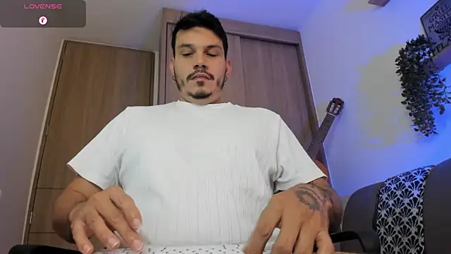 alejandro stark online show from May 20, 10:56 am