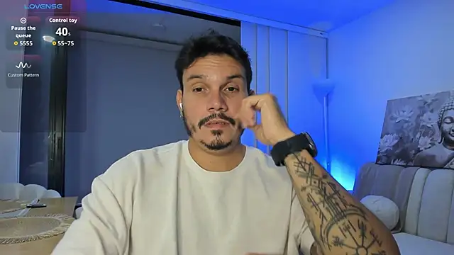 Snapshot of alejandro_stark chatting on September 23, 3:24 am alejandro stark online show from September 23, 3:24 am