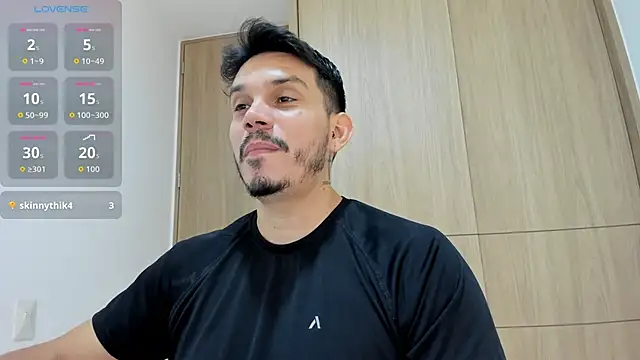 Snapshot of alejandro_stark chatting on November 15, 10:08 am alejandro stark online show from November 15, 10:08 am