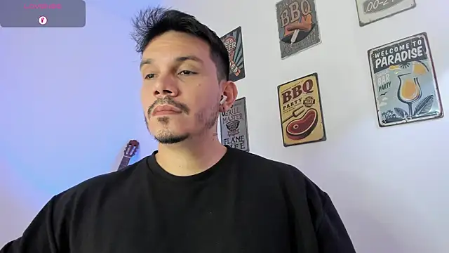 Snapshot of alejandro_stark chatting on February 26, 10:37 am alejandro stark online show from February 26, 10:37 am