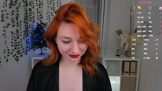 Snapshot of melissa_adamss chatting on December 17, 3:27 pm melissa adamss online show from December 17, 3:27 pm