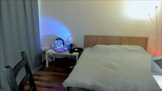 melissa adamss online show from April 8, 11:55 am