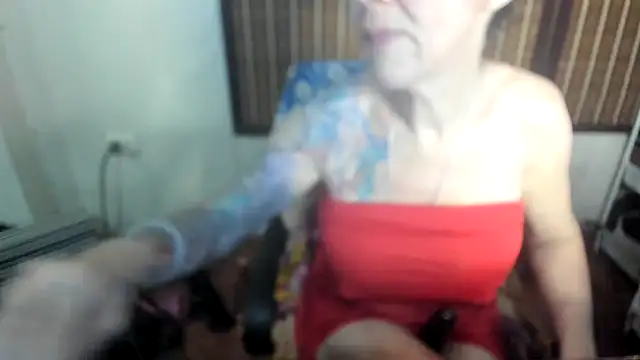 VenusX online show from February 11, 7:25 pm