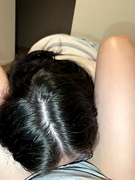 LiverandBrat77 online show from December 1, 1:17 am