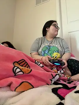 LiverandBrat77 online show from March 19, 4:51 pm