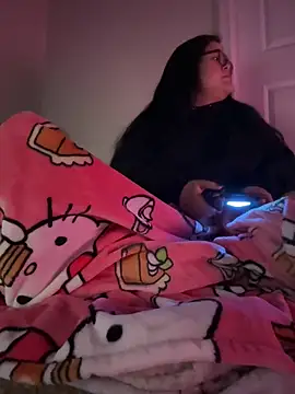 LiverandBrat77 online show from March 2, 11:11 pm