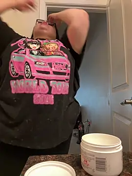 LiverandBrat77 online show from March 20, 7:37 pm