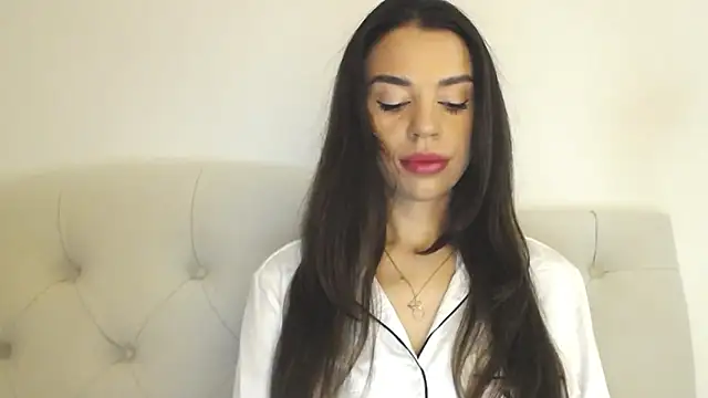 Snapshot of Mika_Gold chatting on September 19, 8:51 am Mika Gold online show from September 19, 8:51 am