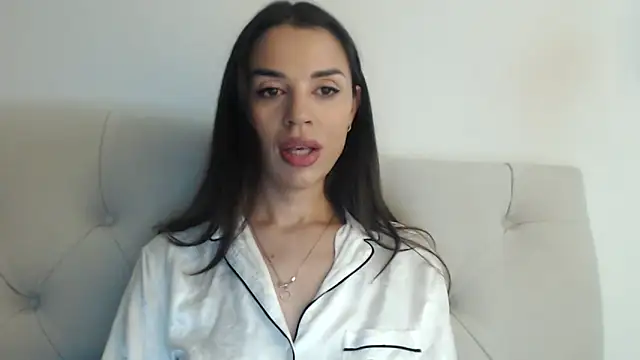 Snapshot of Mika_Gold chatting on October 3, 5:03 pm Mika Gold online show from October 3, 5:03 pm