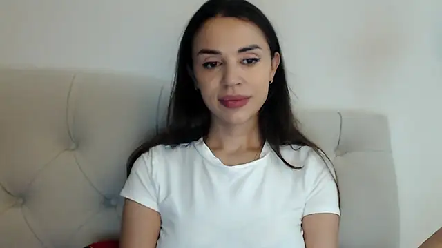 Snapshot of Mika_Gold chatting on November 8, 5:05 pm Mika Gold online show from November 8, 5:05 pm