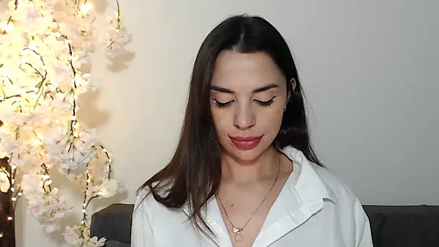 Snapshot of Mika_Gold chatting on October 30, 4:37 pm Mika Gold online show from October 30, 4:37 pm