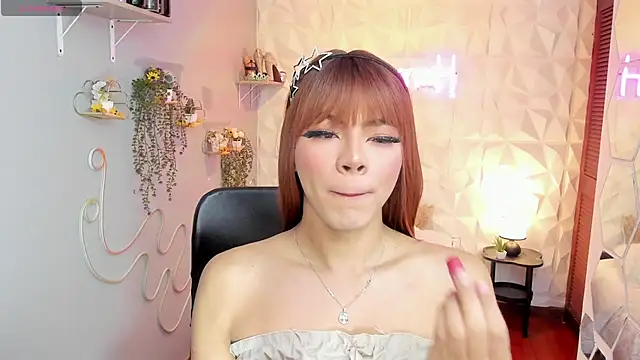 hurrencam online show from November 7, 1:04 pm