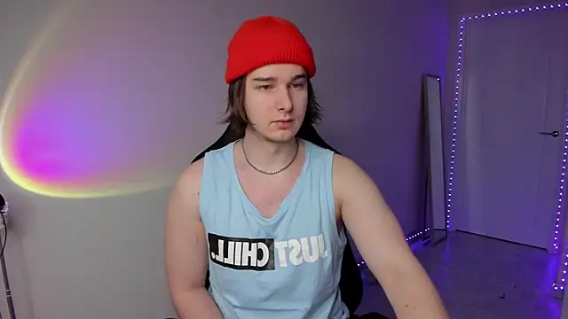 Snapshot of Vincent_Strong chatting on March 9, 1:14 am Vincent Strong online show from March 9, 1:14 am