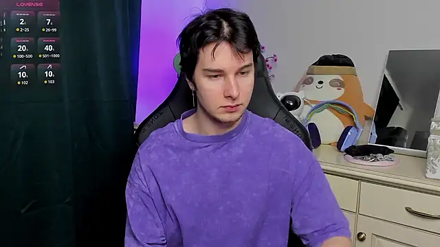 Vincent Strong online show from March 8, 8:17 am