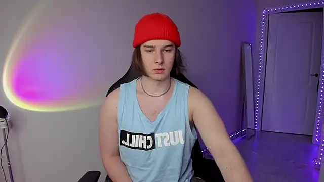 Snapshot of Vincent_Strong chatting on March 13, 1:21 am Vincent Strong online show from March 13, 1:21 am